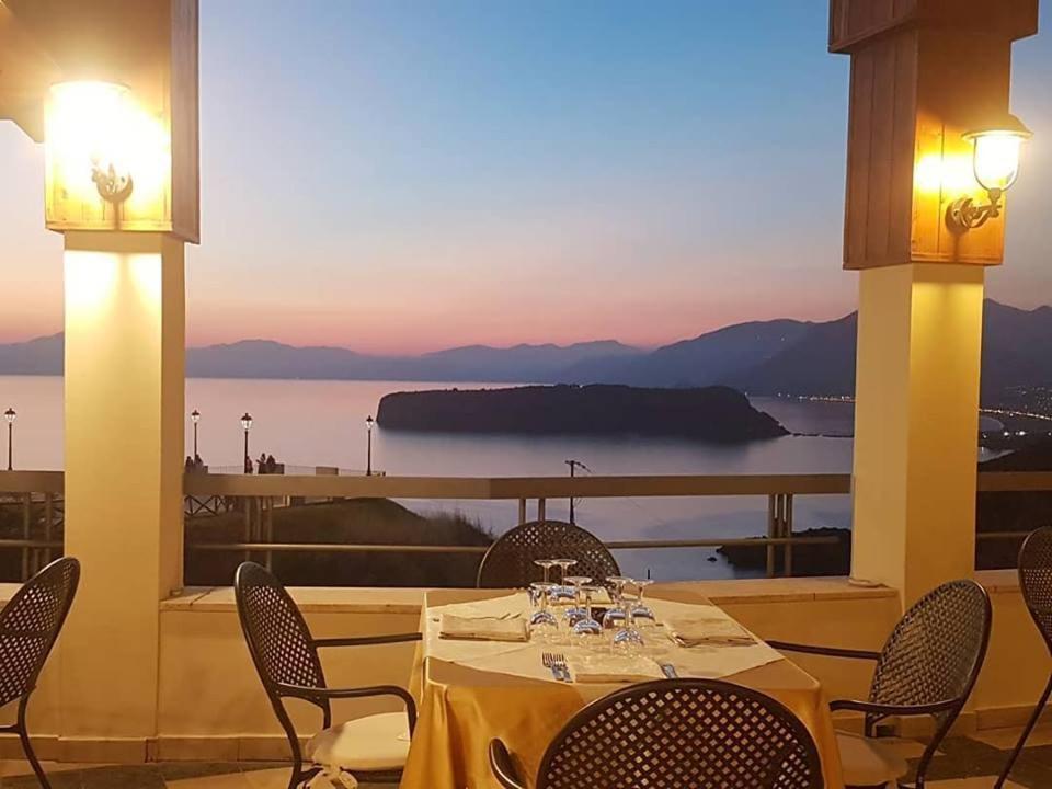 Hotel Villa Principe Сан-Никола-Арчелла Экстерьер фото